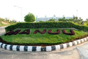 MANUU