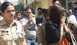 Meerut couple