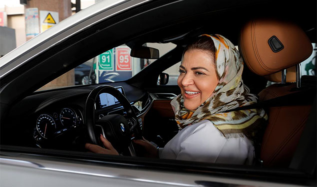 Saudi Women Driving