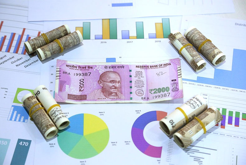 Rs 2000 note ban