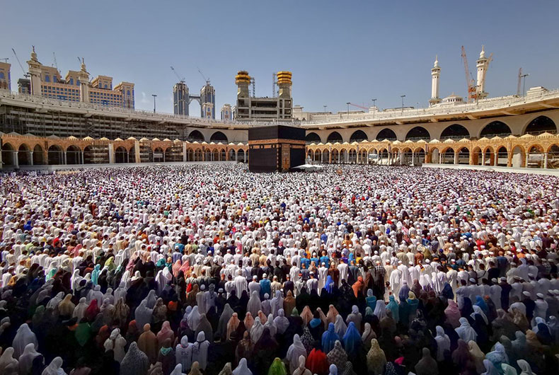 Coronavirus in Makkah Madinah