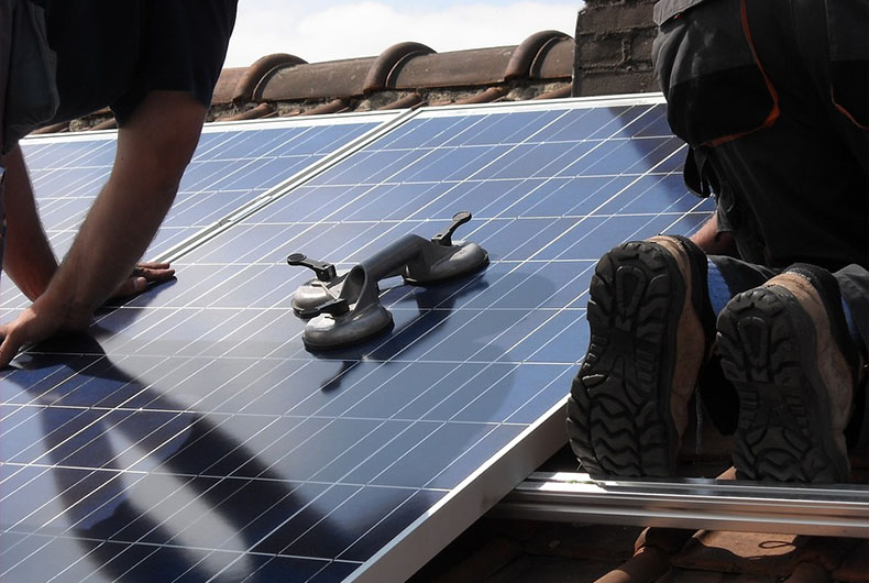 Solar Panels for Home Pros and Cons