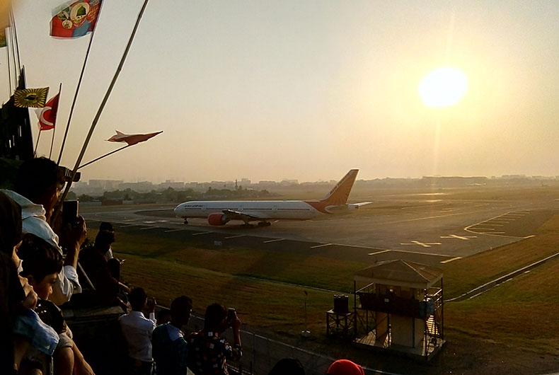 Over a lakh Keralites register to return home from abroad | ummid.com