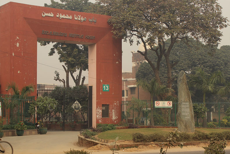 HC ban on Sudarshan TV show on Jamia Millia
