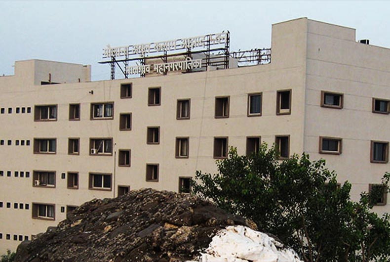 Malegaon Commissioner Corona News