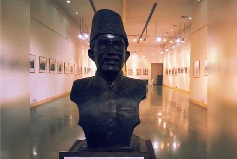 Dr Mukhtar Ansari