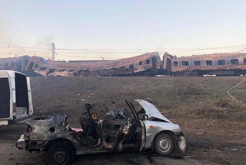 Russian shelling on Chaplyne train station in Ukraine kills 22
