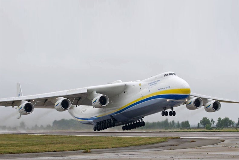 An 225 Mriya
