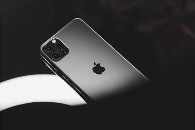 Apple iPhone