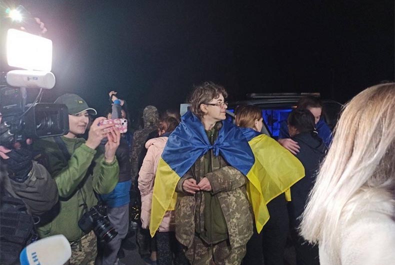 Ukraine says blackouts in over 1,000 towns after massive Russian rocket attacks
