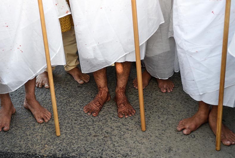 MP: Minor boy tied to tree, beaten up by Jain Temple priest in Sagar