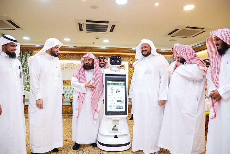 Saudi Arabia refute reports claiming Robots to replace Adhan, Muadhins in Makkah