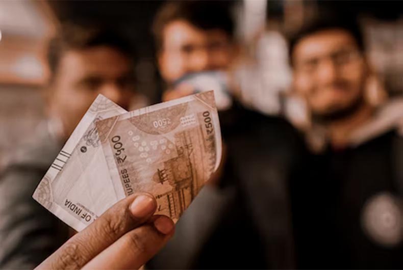 Bank dues mount to Rs 8.58L Cr, Maharashtra, Delhi top defaulters