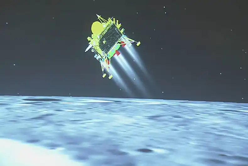 Live Update: Chandrayaan-3 hours away from kissing the Moon