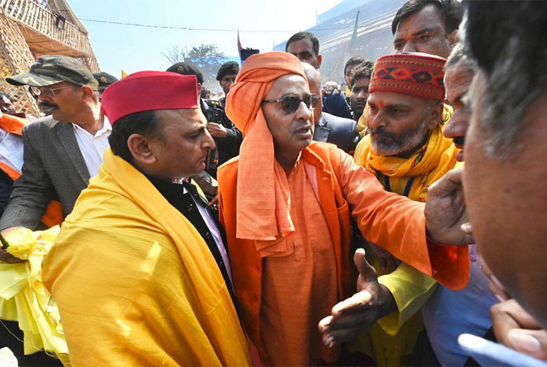 Akhilesh asks BJP's 'religious scientists' to explain Ramcharitmanas verses