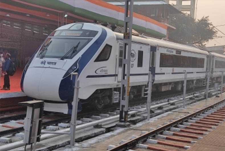 Focus on Manmad-Indore rail line, other incomplete projects as FM finalises Budget 2023