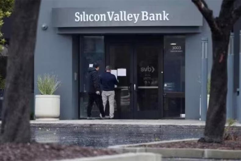 SVB top officials sold shares worth millions just two weeks before collapse