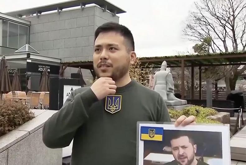 In solidarity, Japanese student dresses like Zelensky for graduation ceremony