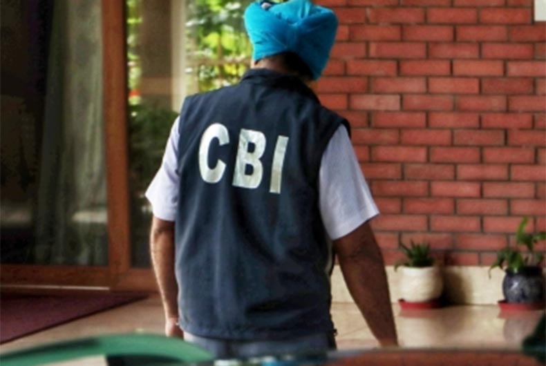Safdarjung Hospital: Neurosurgeon, 4 others arrested for illegal practices