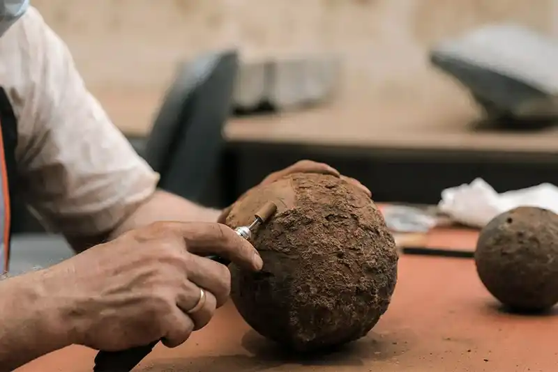 Early Islamic Era Fragments of Artefacts Discovered in Jeddah