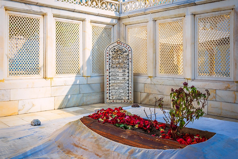 The Many Uses of Aurangzeb