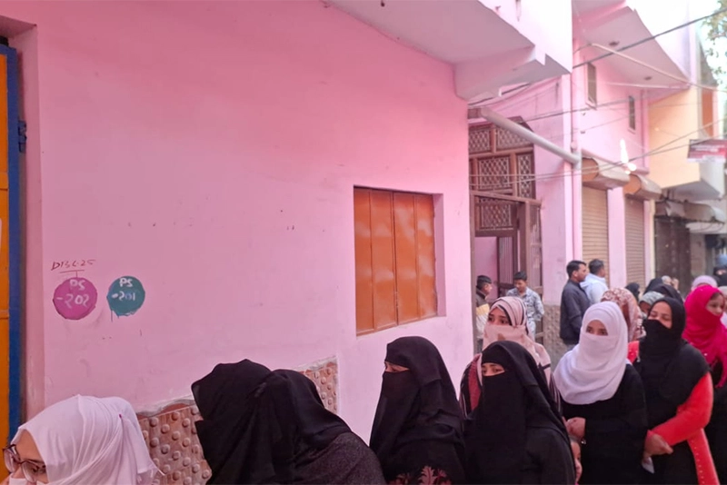 Delhi 2025: Voter Turnout 58.22%; Exit Polls Predict Regime Change