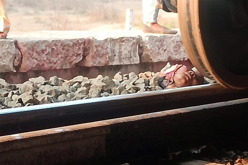 Maharashtra: 12 killed in mishap involving two trains