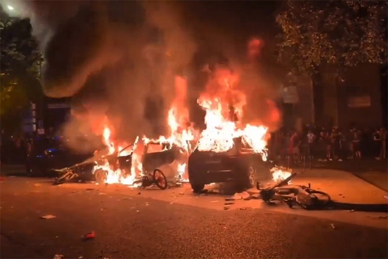 Two dead as fans run amok after PSG Champions League win