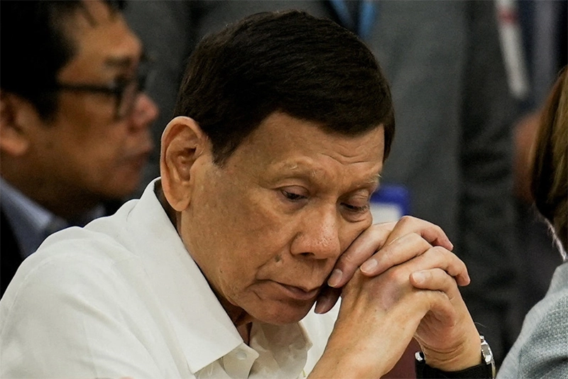 Ex-Philippines President Rodrigo Duterte taken to ICC dentention centre