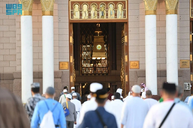 Masjid Nabawi Doors: Architectural Details and Significance