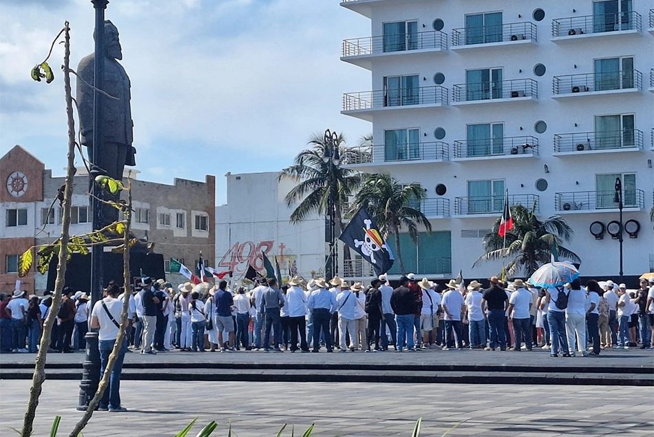 Watch: Gen Z storm National Palace as anti-govt protests intensify