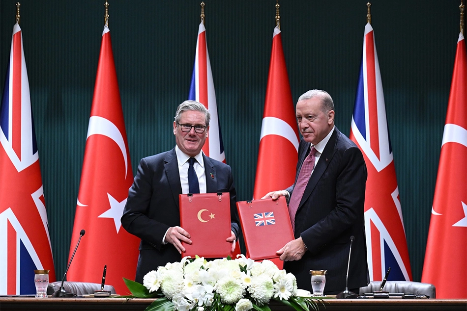 Türkiye, UK sign biggest fighter jets deal in a generation