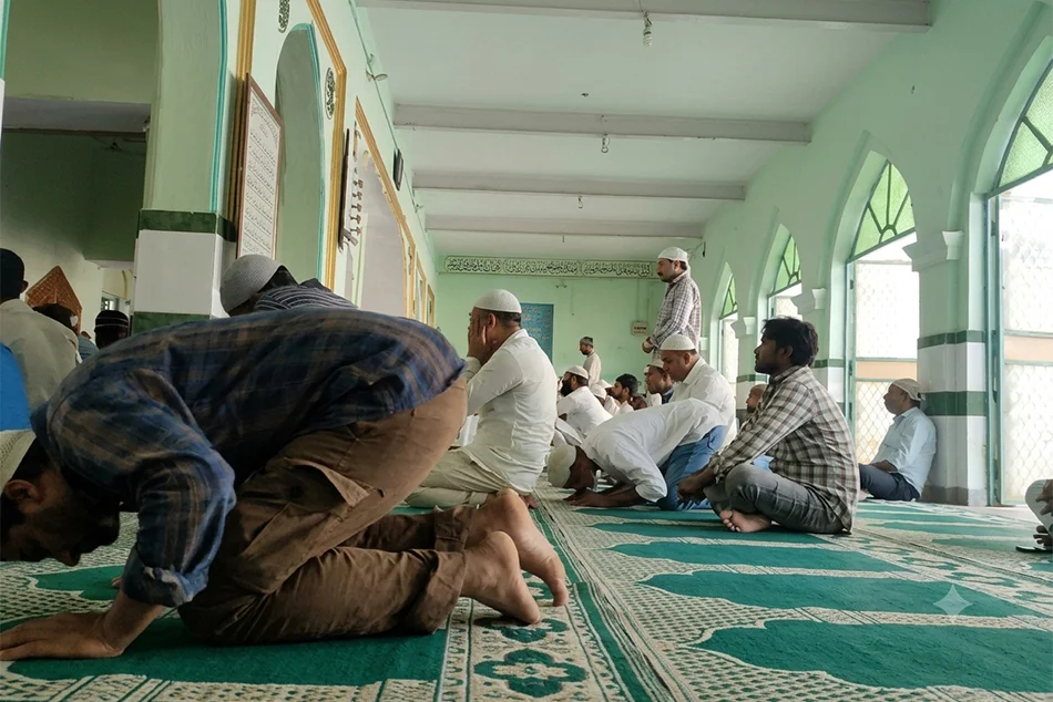 Watch: Muslims offer Friday Salah at Race Course Mosque amid demolition threat